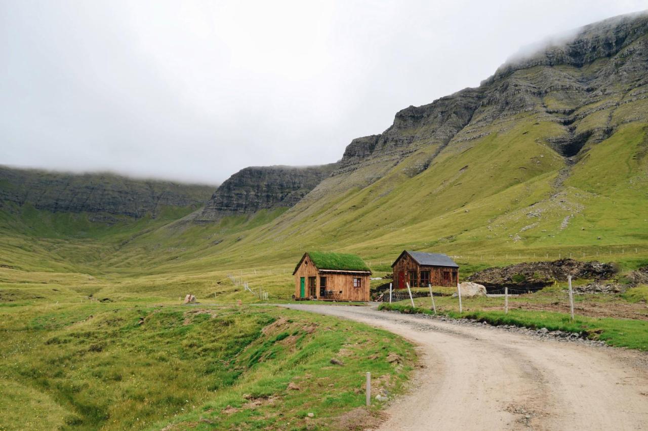 Mulafossur Cottage No 3 By Famous Waterfall In Gasadalur Exterior photo