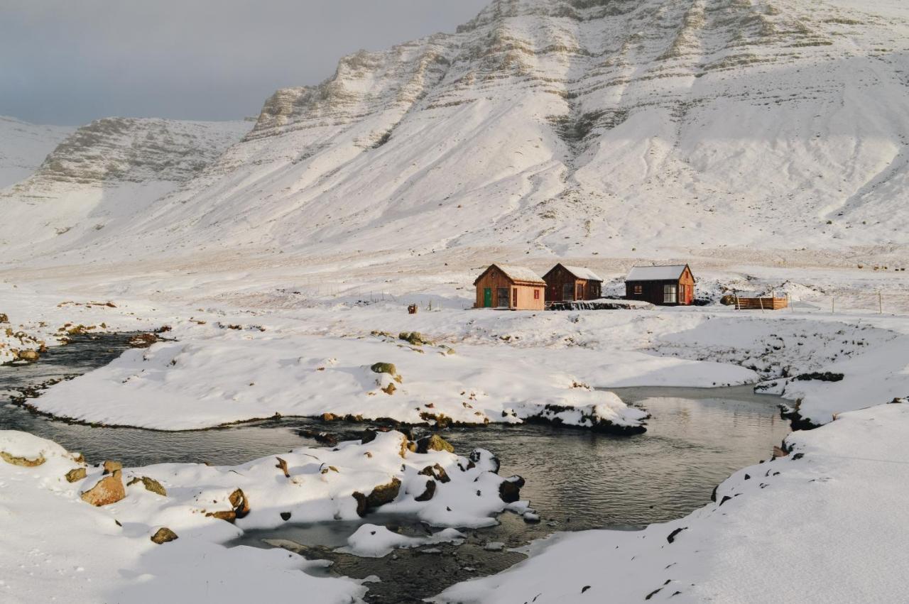 Mulafossur Cottage No 3 By Famous Waterfall In Gasadalur Exterior photo